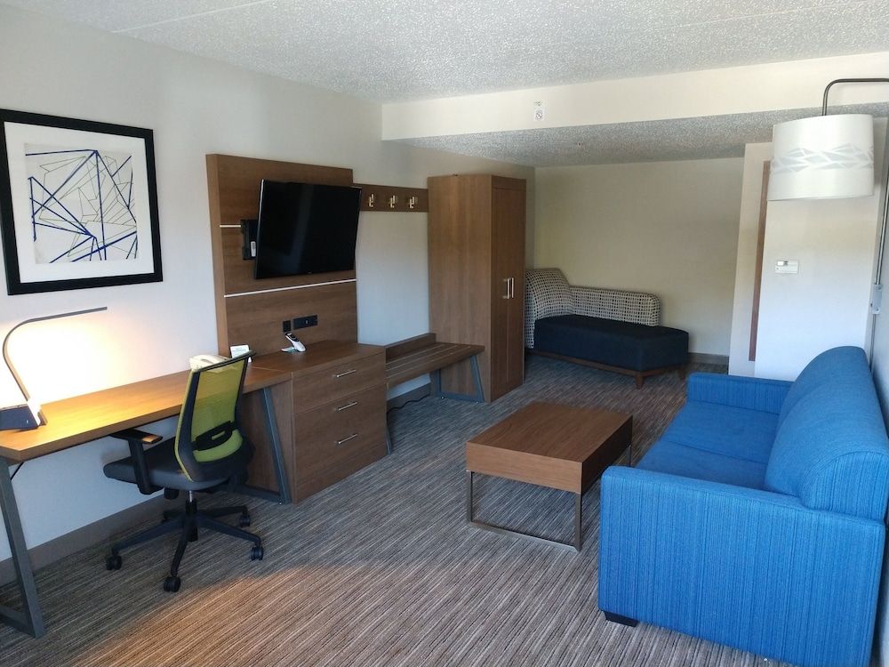 Holiday Inn Express MURRYSVILLE-DELMONT by IHG 2