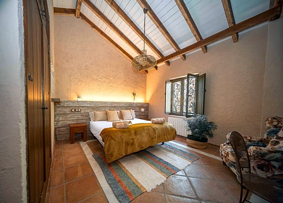 Eco Hotel Cueva del Gato 2