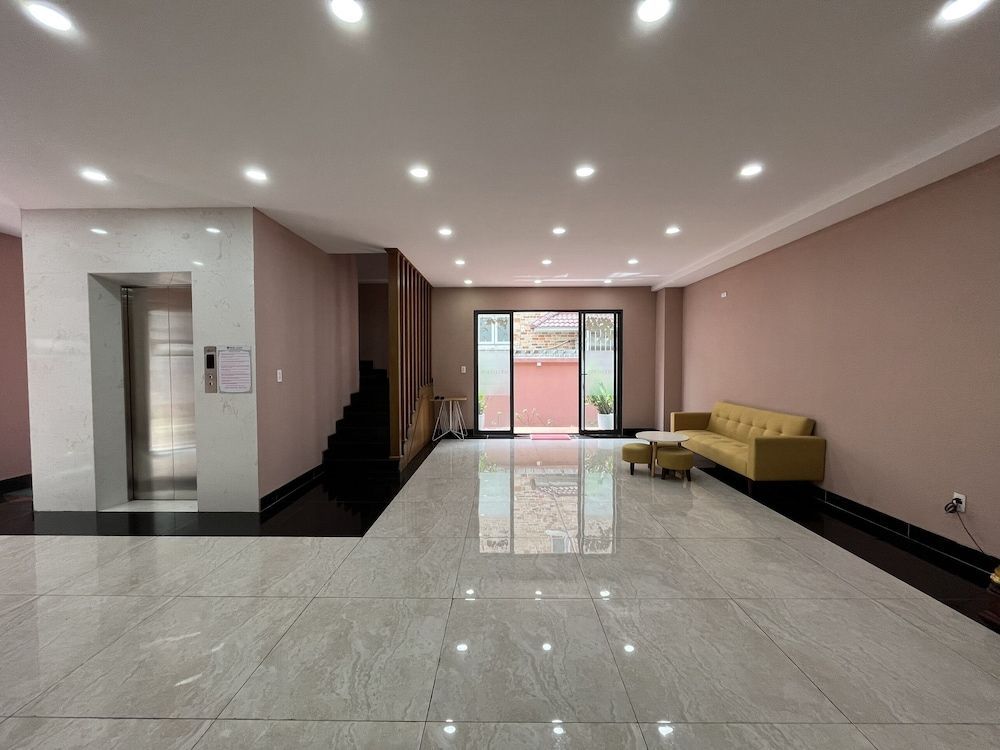 NEW LAND Apartment - Phu My Hung 2