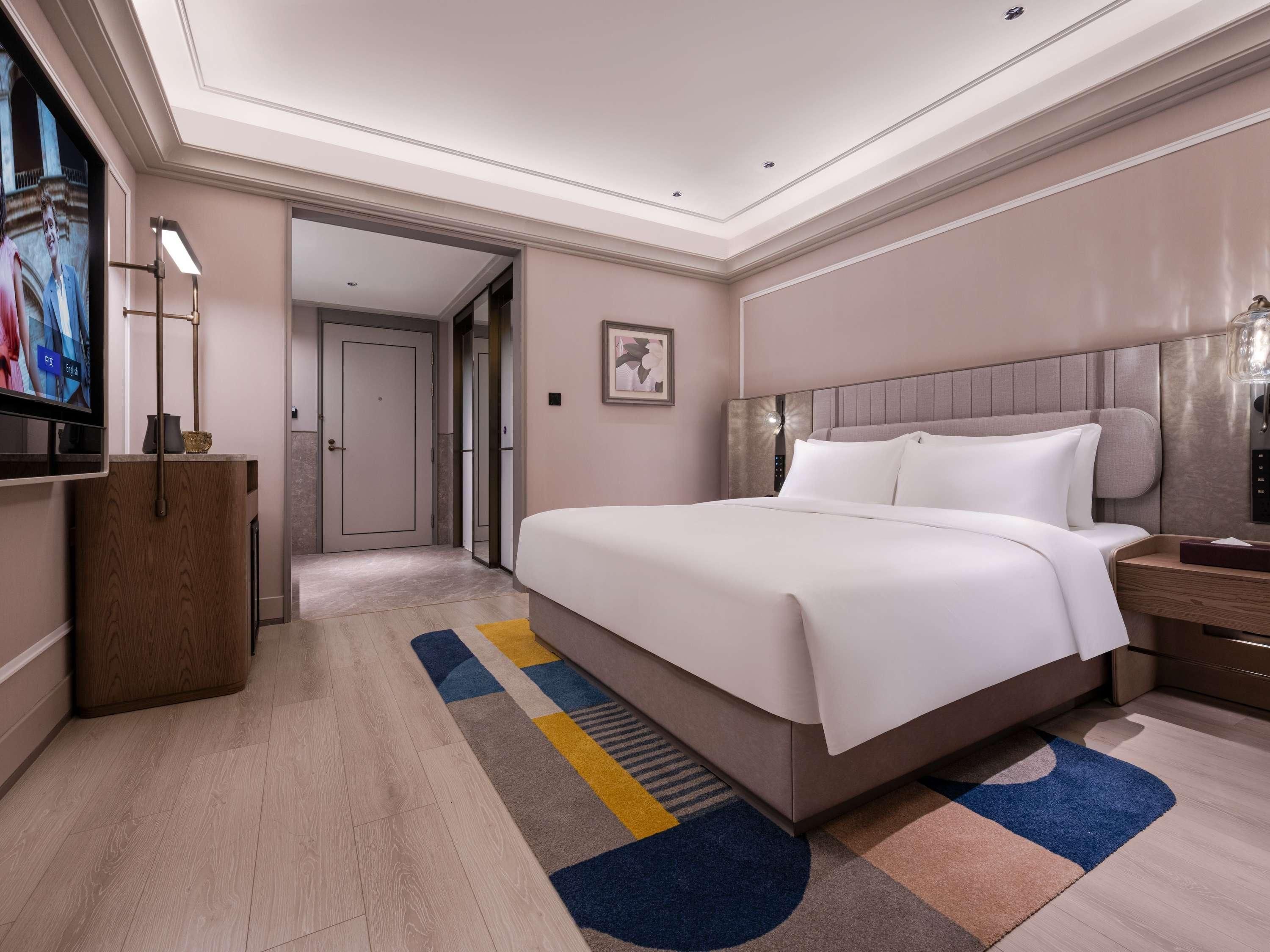 Mercure Hangzhou Binjiang Star Avenue 1