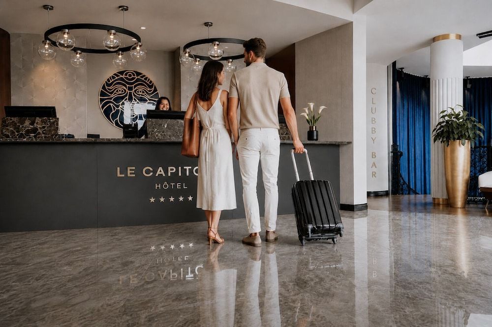 Le Capitole Hotel 1