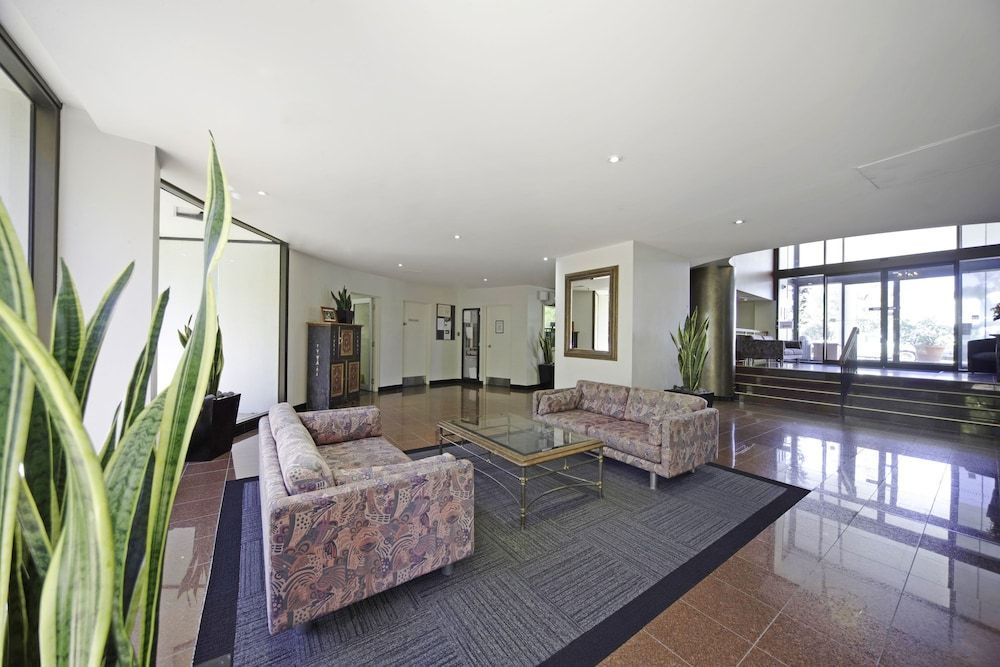 BreakFree Capital Tower Apartments 2