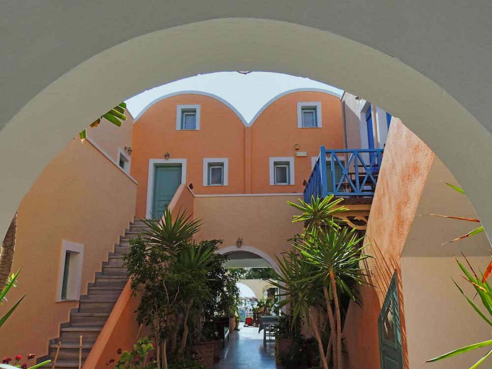 Seaside Beach Hotel 2
