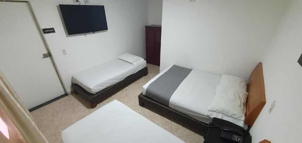 Hotel Gran Imperio 2