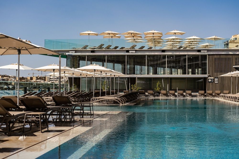 Strand Suites by NEU Collective 1