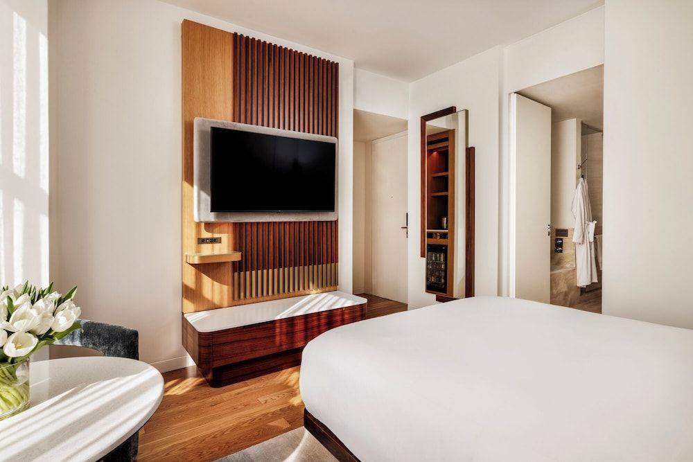 Bryant Park Hotel 2