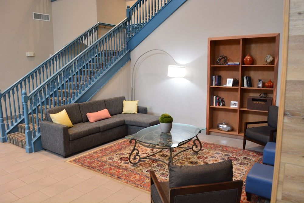 Country Inn & Suites by Radisson, Oklahoma City - Quail Springs, OK 2