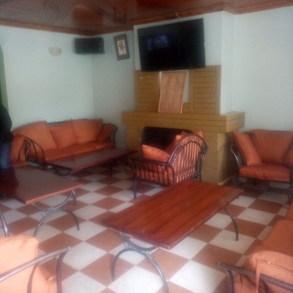 The Reeds Hotel 2