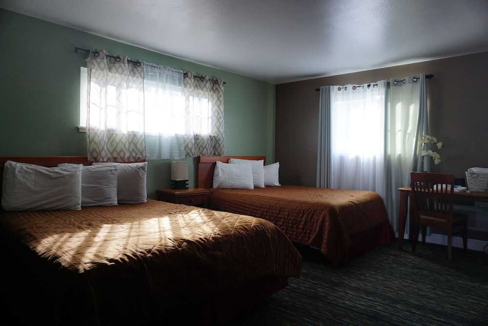 A&A Lake Tahoe Inn 2