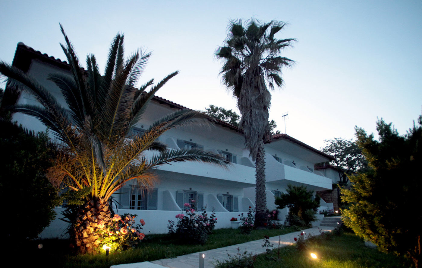 White Suites Resort- Adults Only Hotel 2