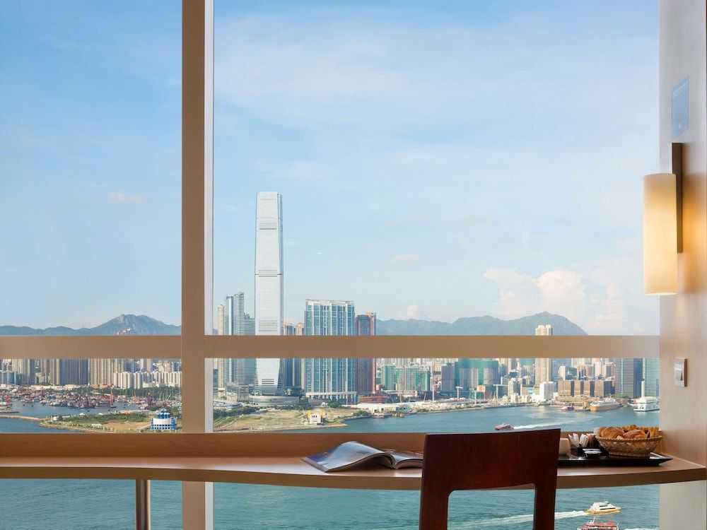Ibis Hong Kong Central & Sheung Wan 1