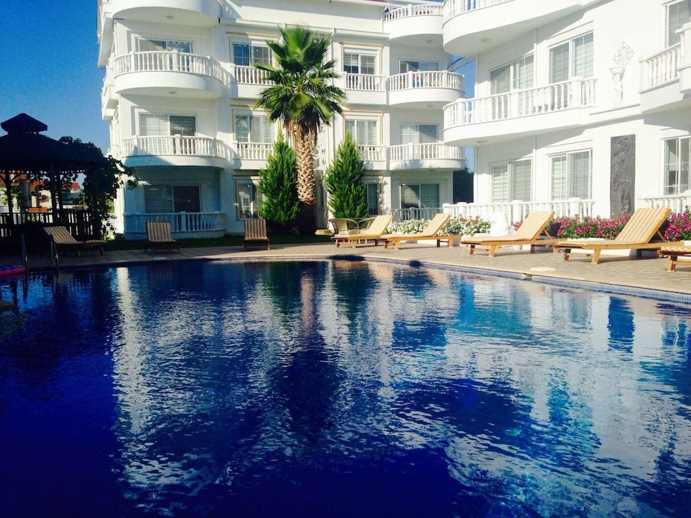 Belka Golf Residence 1