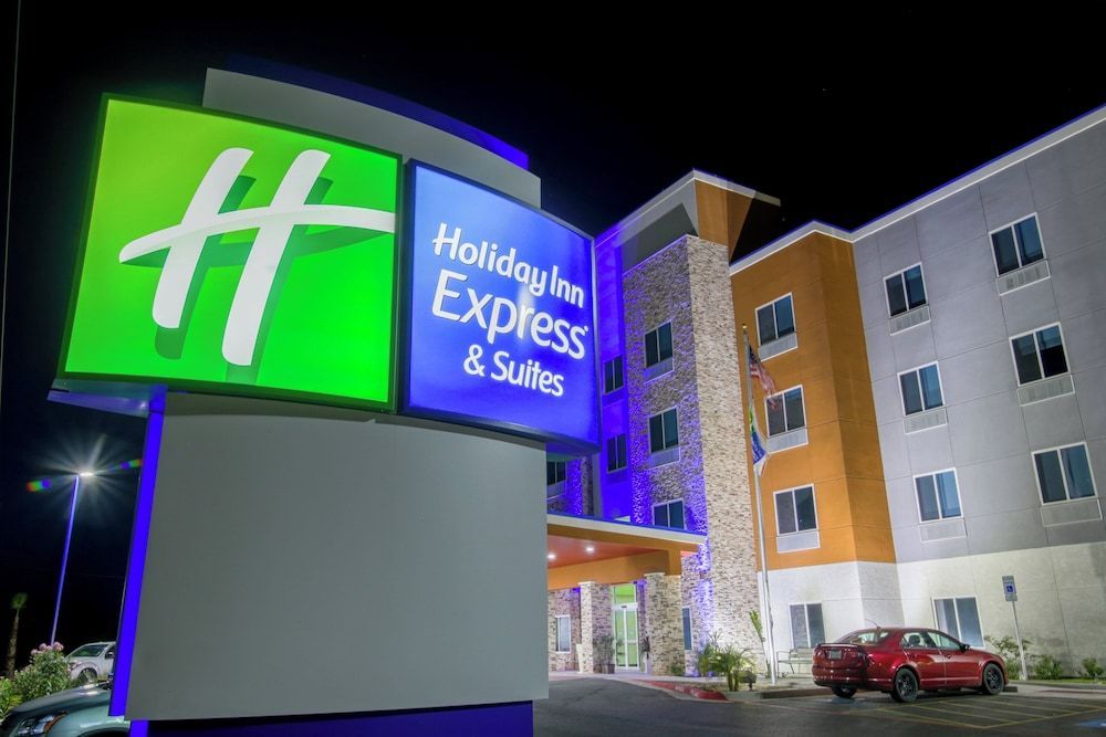 Holiday Inn Express & Suites RAYMONDVILLE by IHG 1