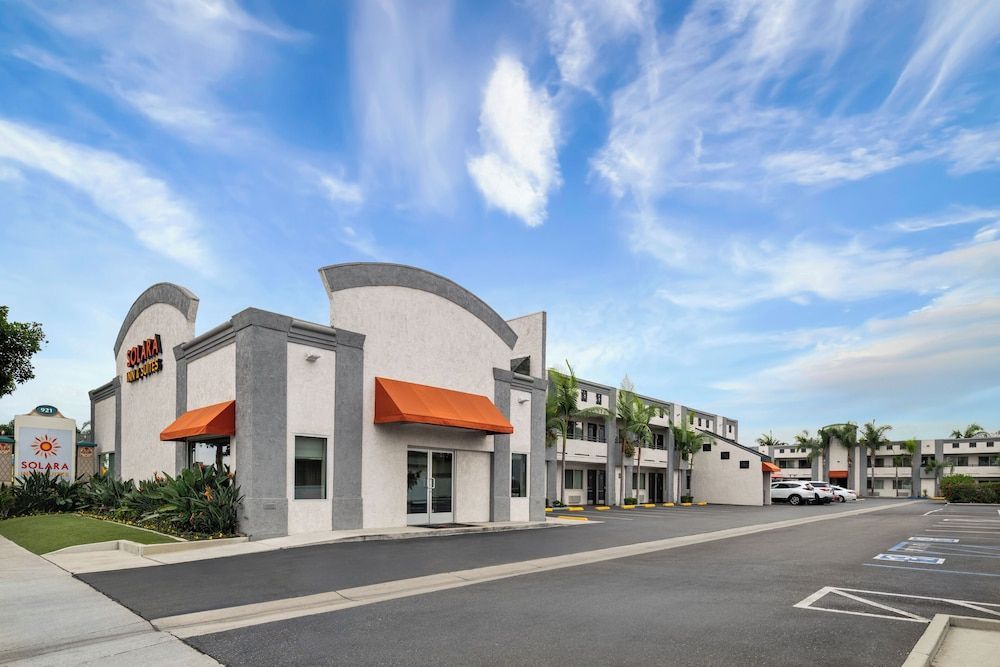 Solara Inn and Suites 1
