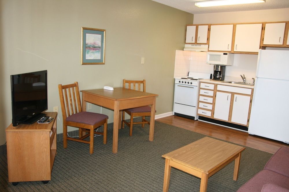 Affordable Suites Sumter 1