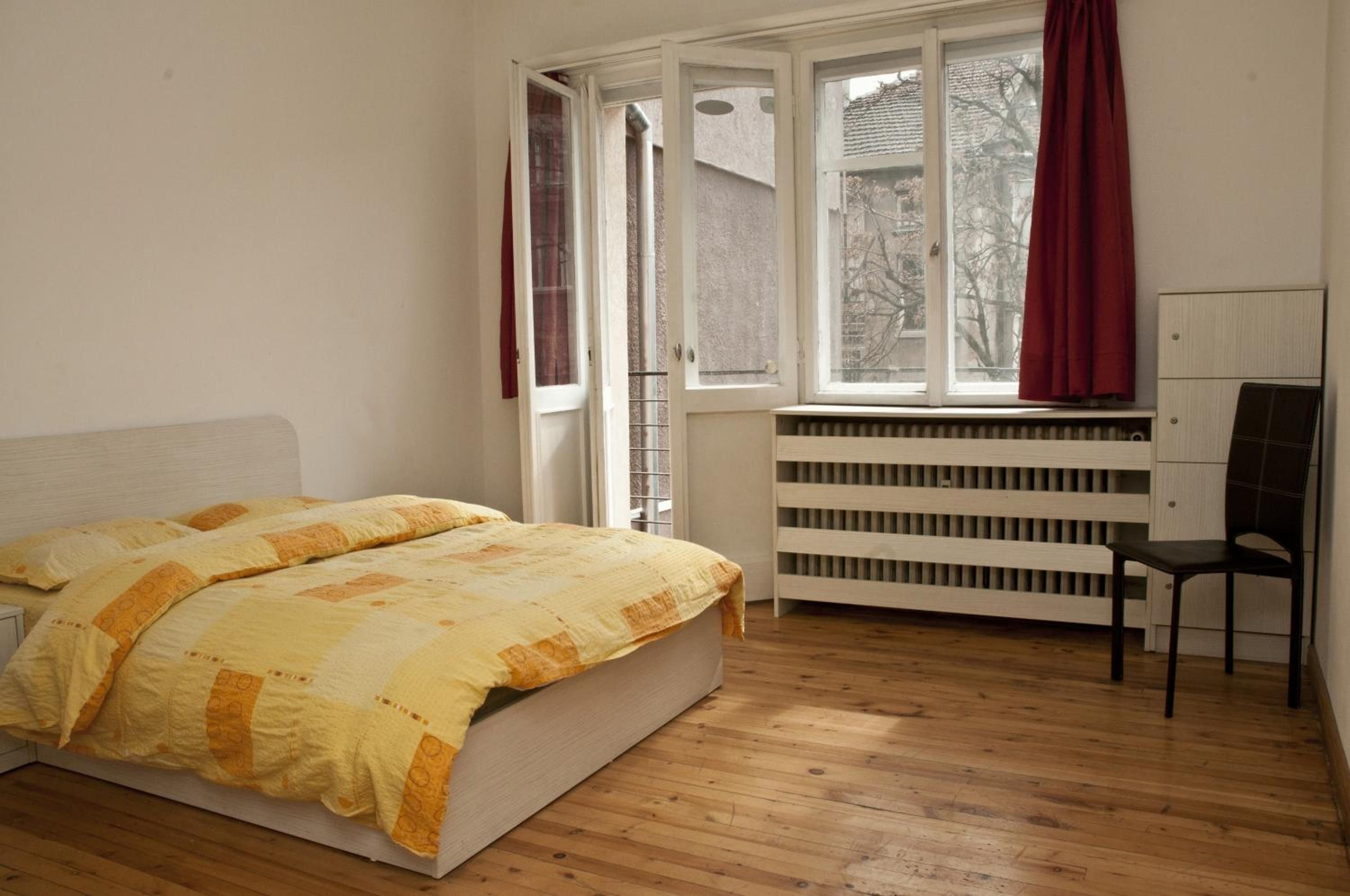 Hostel Mostel 1