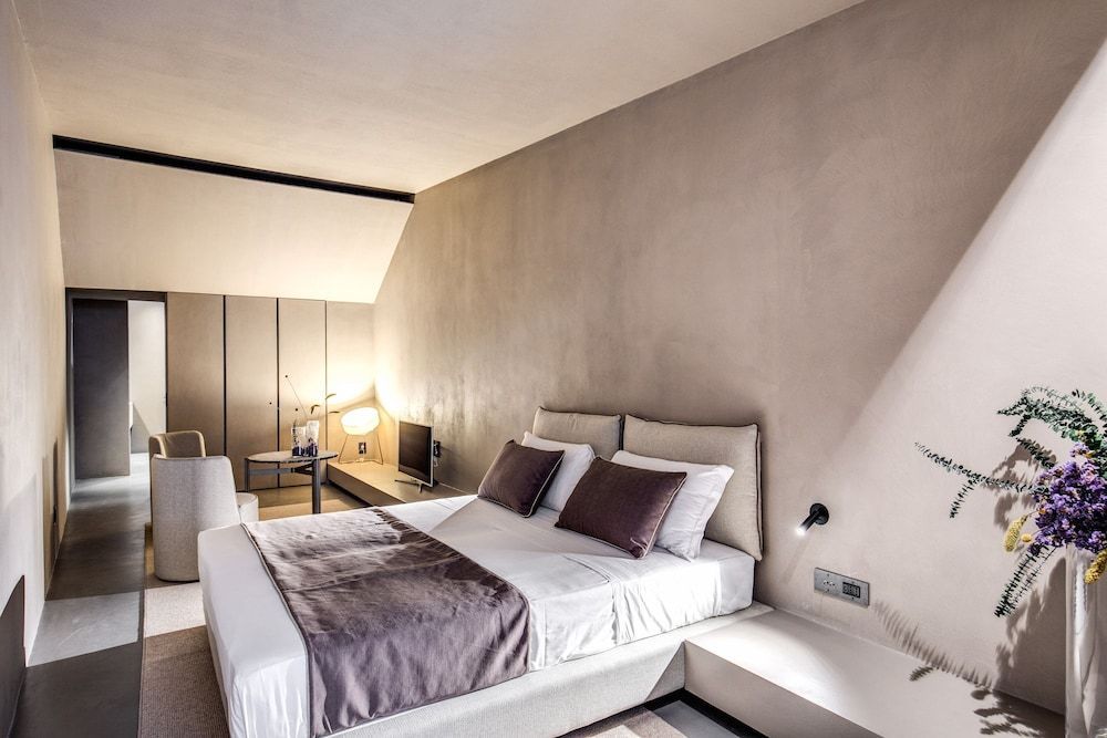Elysium Suites Collection 1