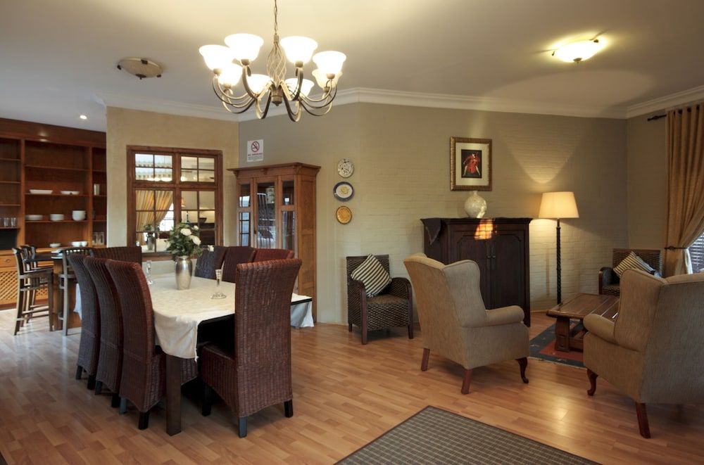 A Smart Stay Apartments 1