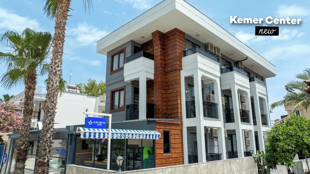 EURONOVA HOTEL & SUiTES 1
