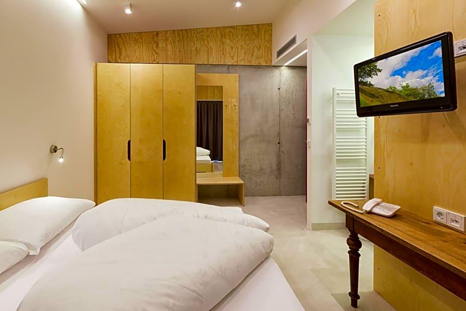 Kleinkunsthotel 1