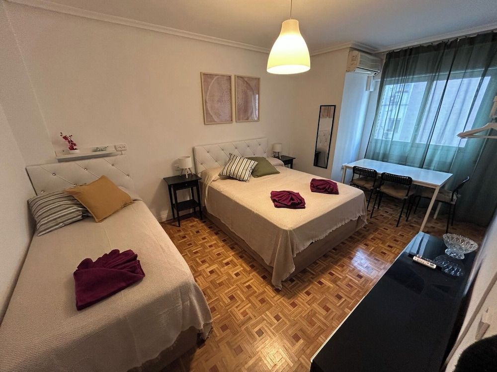 Habitaciones en Ferrocarril 1