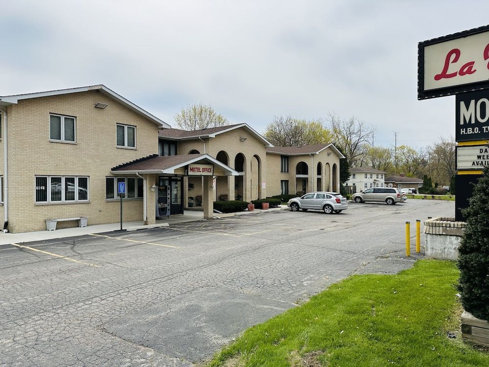 LA VILLA MOTEL 1