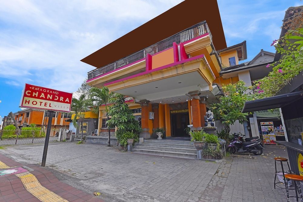 OYO 3244 Grand Chandra Hotel 1