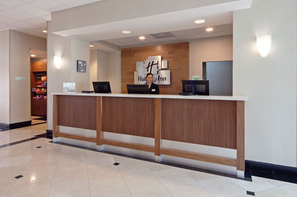Holiday Inn PALMDALE-LANCASTER by IHG 2