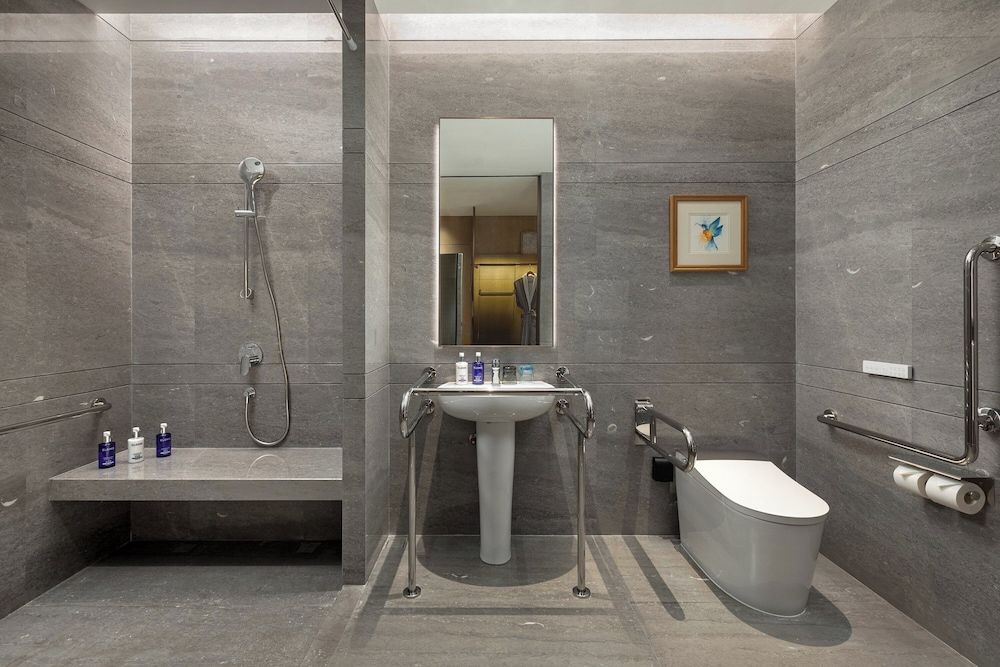 voco Sanya Dadonghai by IHG - Free Laundry Room 1