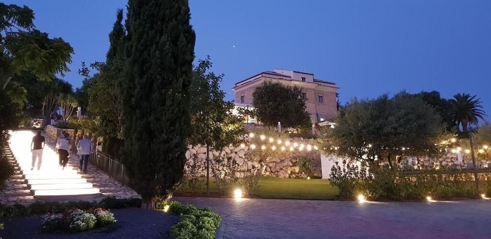 Hotel Villa Flora Relais 1