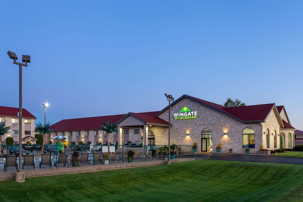 Wingate by Wyndham Wisconsin Dells Waterpark 1