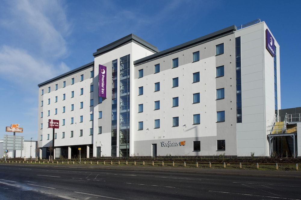 Premier Inn Reading Gateway 1