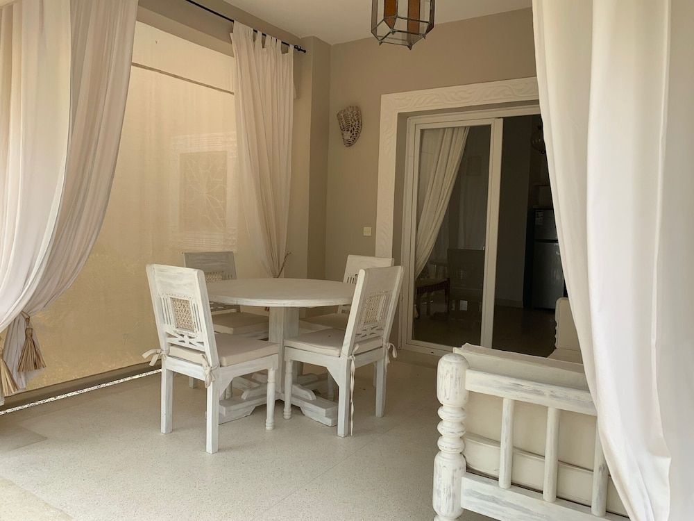 Life Resort St.Thomas Royal Palm 2