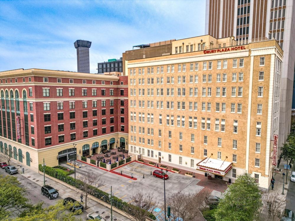 Drury Plaza Hotel New Orleans 1