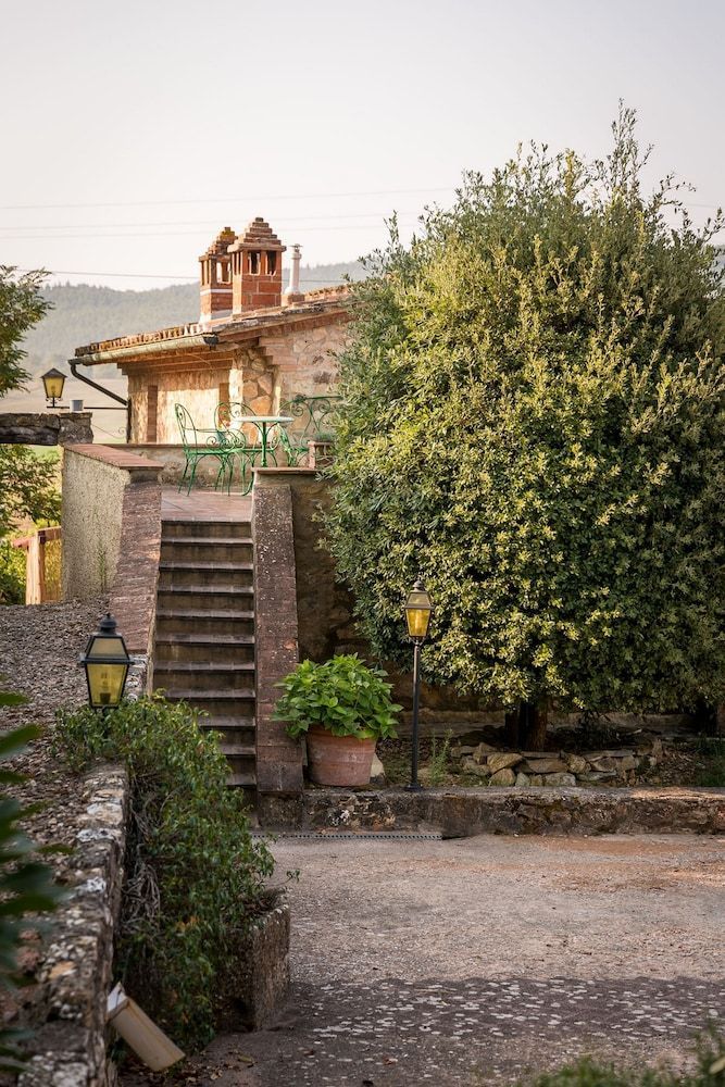 Borgo Il Poggiaccio Residence 2