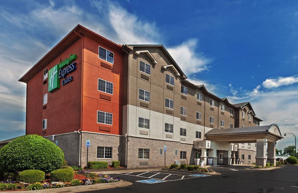 Holiday Inn Express & Suites JENKS by IHG 1