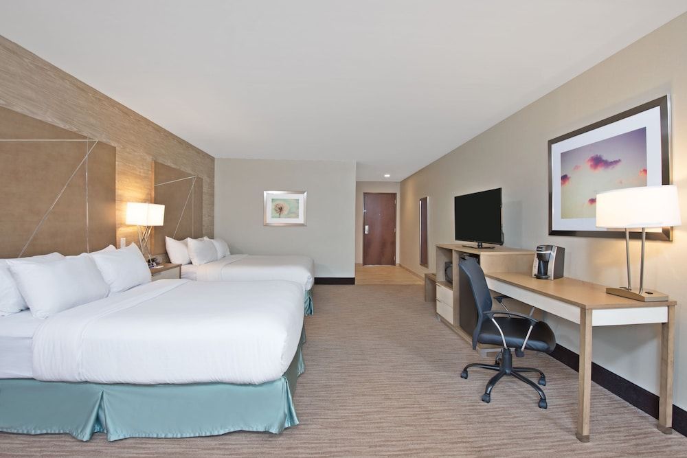 Holiday Inn Express & Suites HARRISBURG S - NEW CUMBERLAND by IHG 2