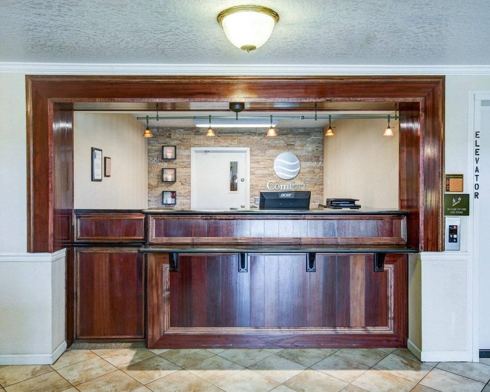 Comfort Inn Redding Near I-5 2