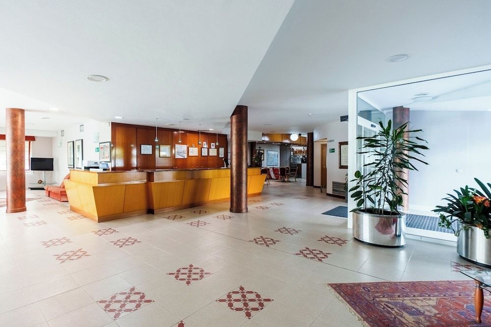 Hotel Rey Arturo Burgos 2