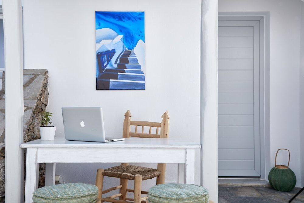 Mykonos Town Suites 2