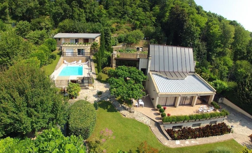 La Villa du Rhône 1