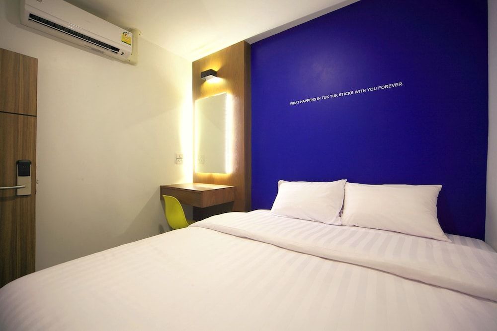 Tuk Tuk Hostel 1