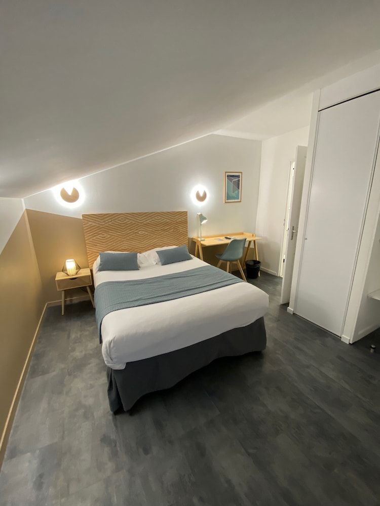 Lyo Hôtel - Centre Lyon Perrache 1
