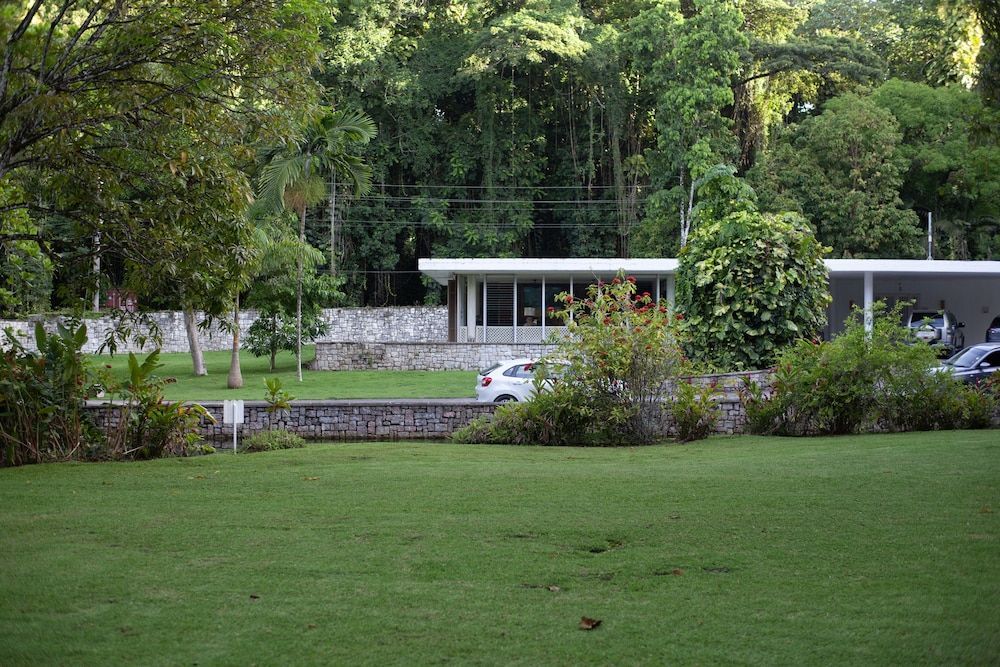 Frenchman's Cove Resort 2