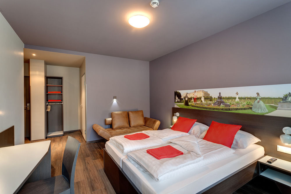 MEININGER Hotel Wien Downtown Sissi 1