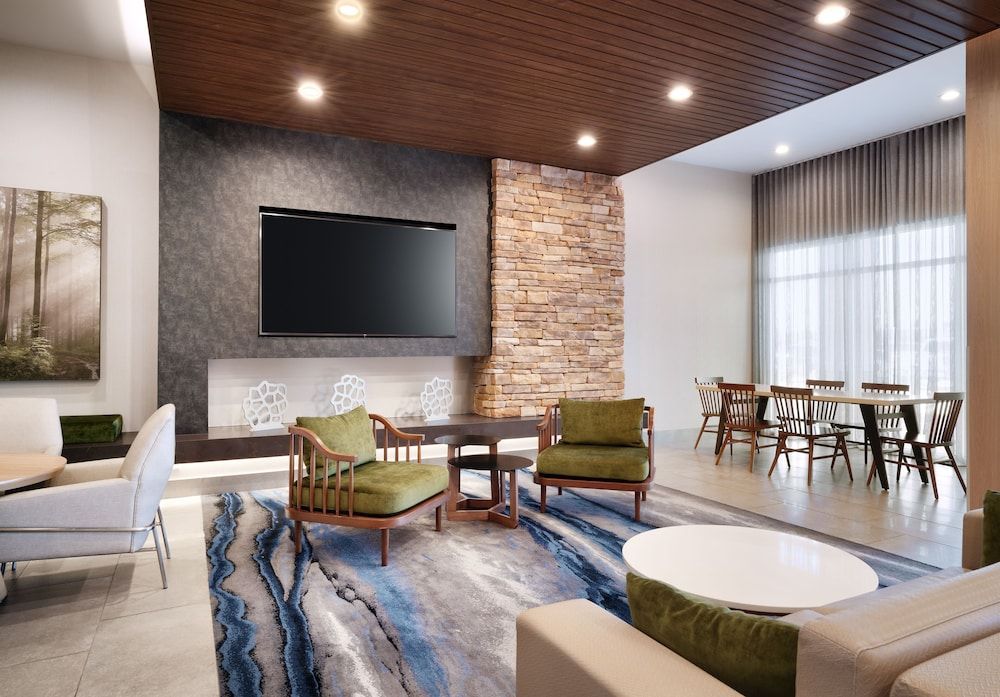Fairfield by Marriott Inn & Suites Houston League City 2