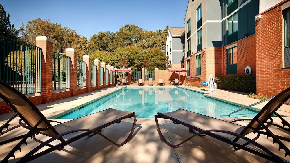 Best Western Plus Roswell / Alpharetta 1