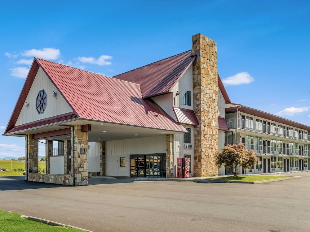 Red Roof Inn Dandridge 1