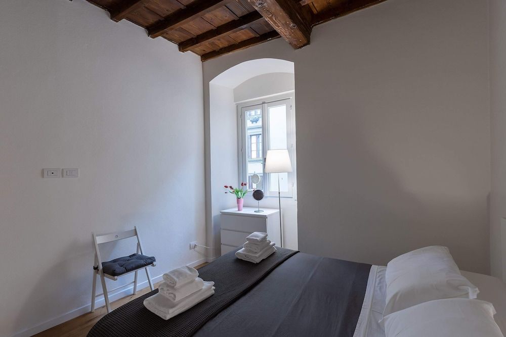 Stay in the Heart of Florence 1