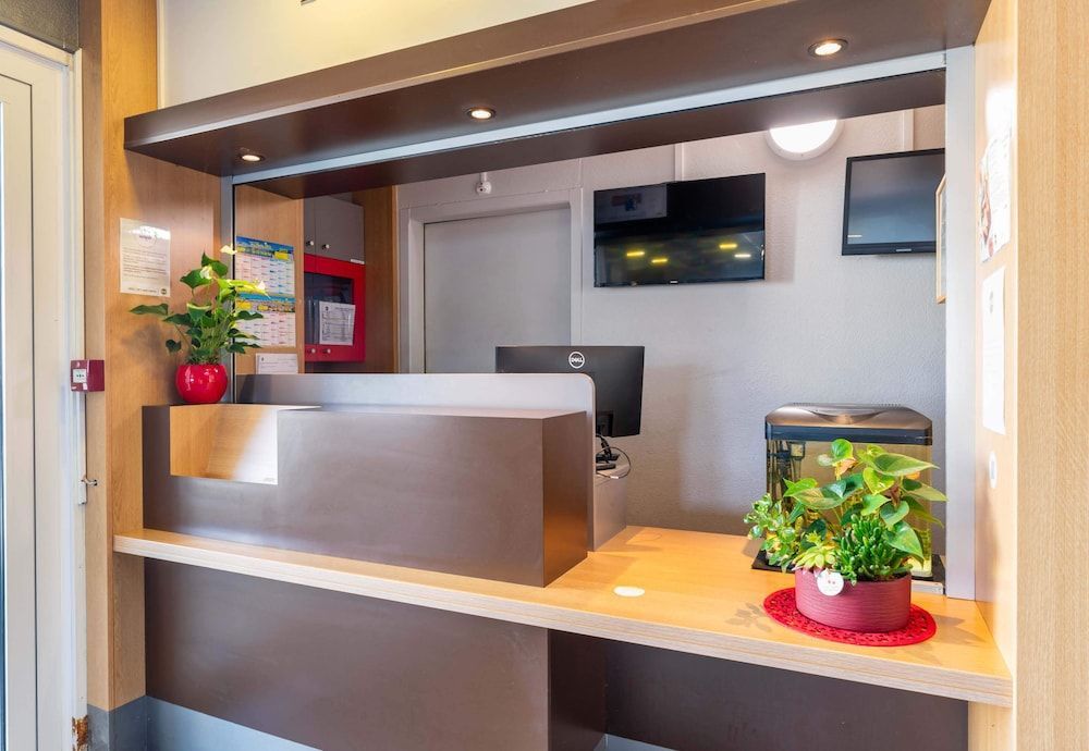 B&B HOTEL Lyon Saint-Bonnet Mi-Plaine 2